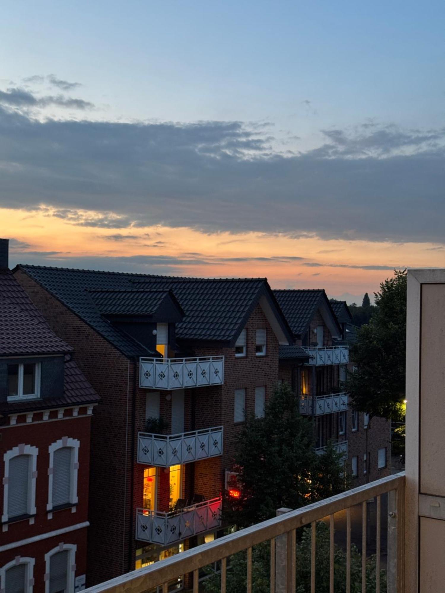 Barrierefreie Wohnung Im Herzen Der Stadt Mit Parkplatz, Wifi Und Tv - Emma Werne Exteriör bild
